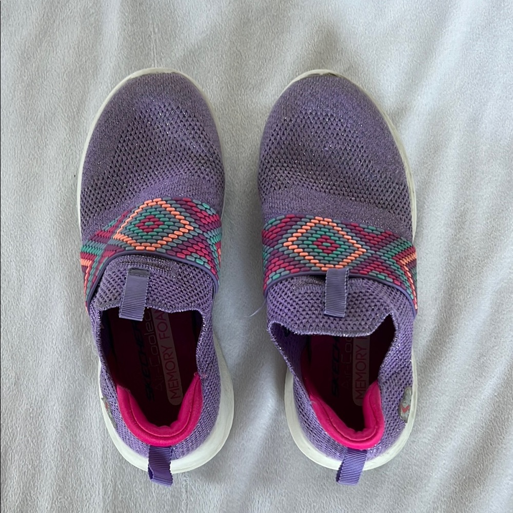 Sketchers girls’ ultra-flex air cooled memory foam slip on sneakers size 1
